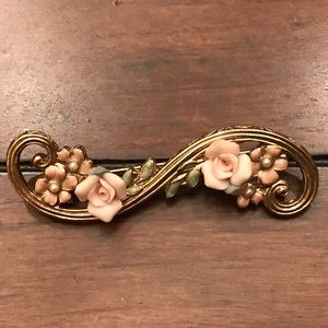 Gold Tone Porcelain Rose Floral Vintage Brooch
